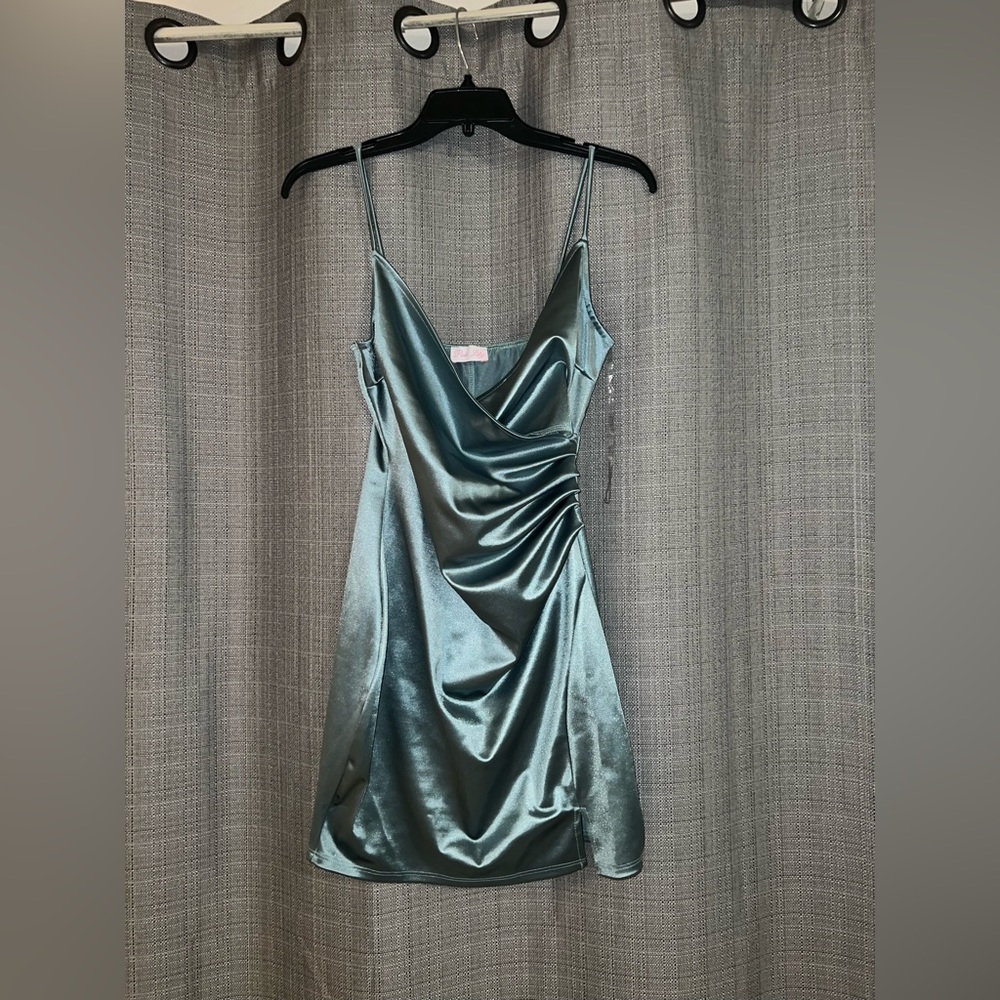 Pink Lilly Cocktail Dress Size Medium